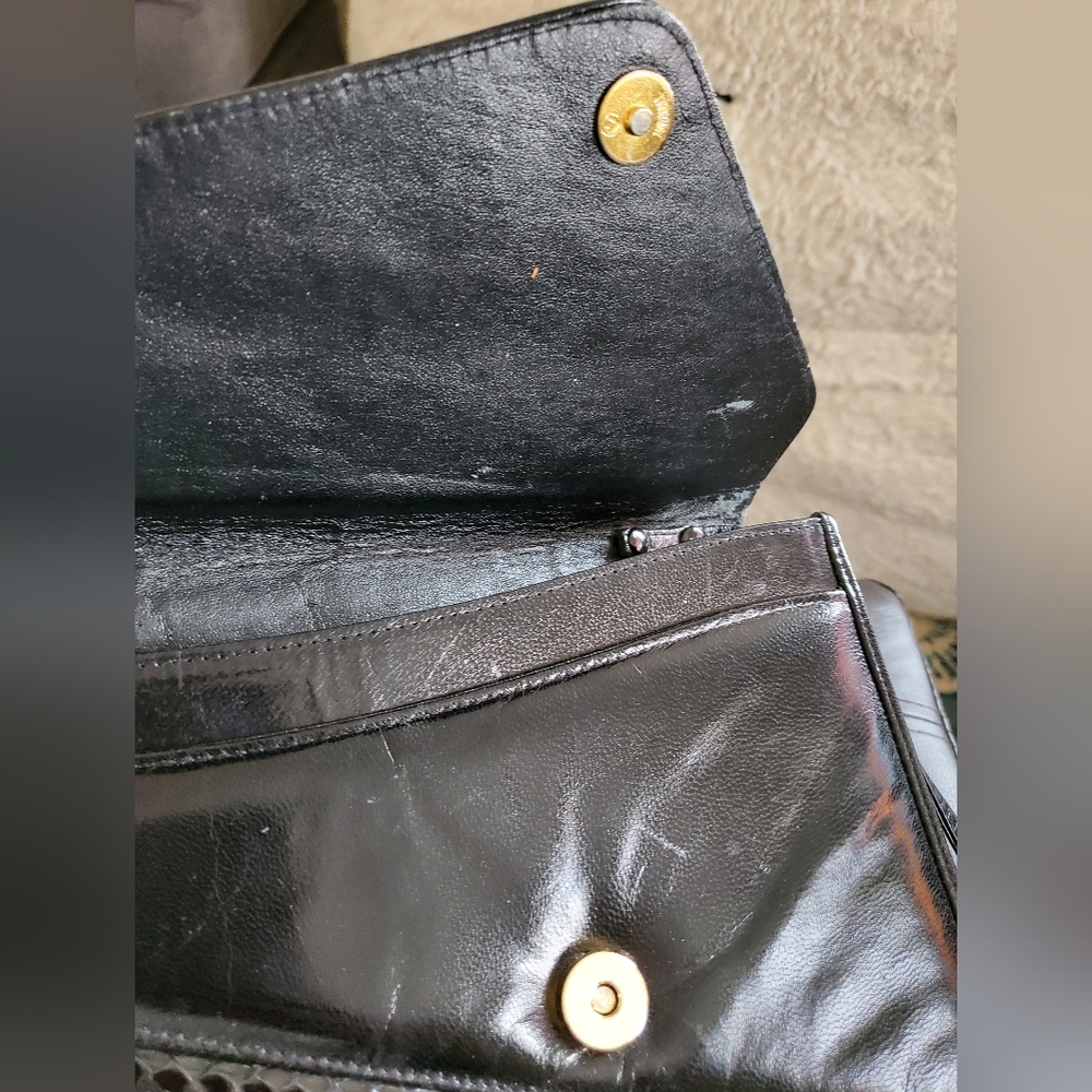 CASSIS Vintage black Purse. - Picture 10 of 11